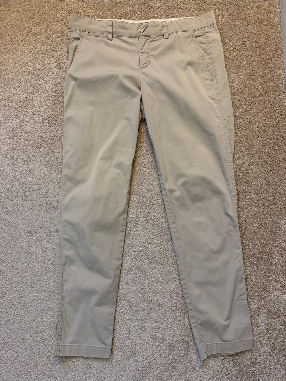 Vince Khaki/Tan Casual Pants Trouser Women’s. Chinos Size 8